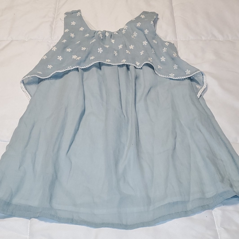 Soft green dress by edgehill